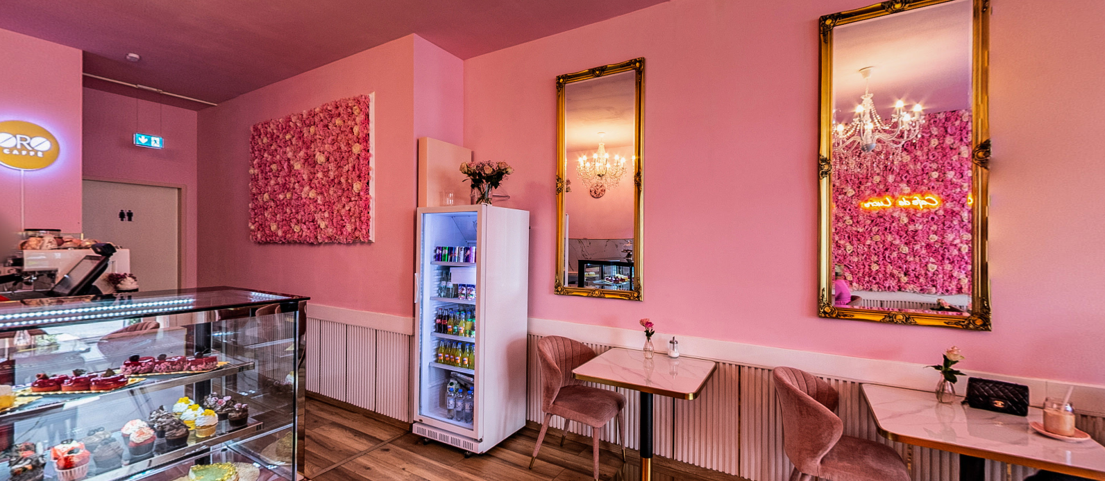 Cafe de Lucre
