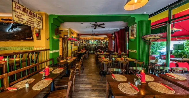 Joe Pena´s Cantina y Bar